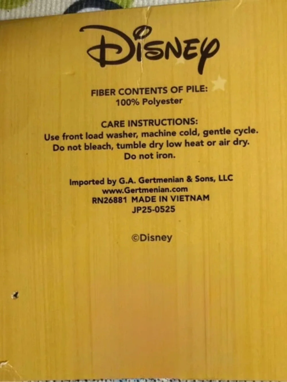 Disney Washable Accent Rug Featuring Mickey and Minnie Mouse
